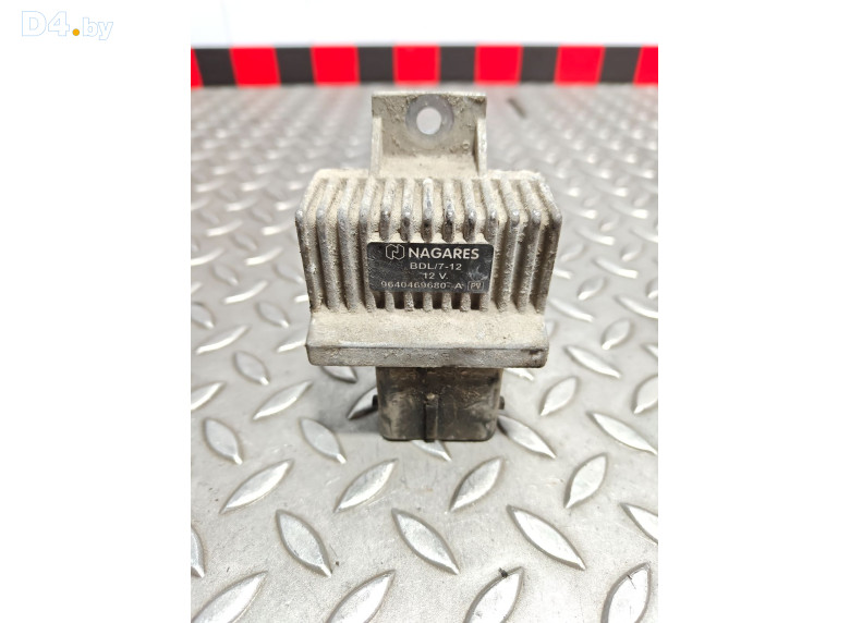 Реле накала свечей к Citroen C5 2004 г.