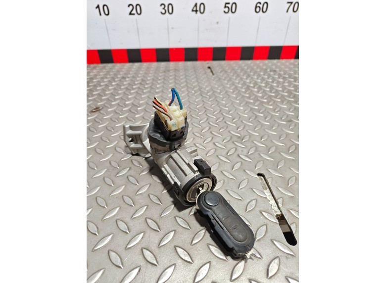 Замок зажигания к Peugeot Boxer, 2008г.