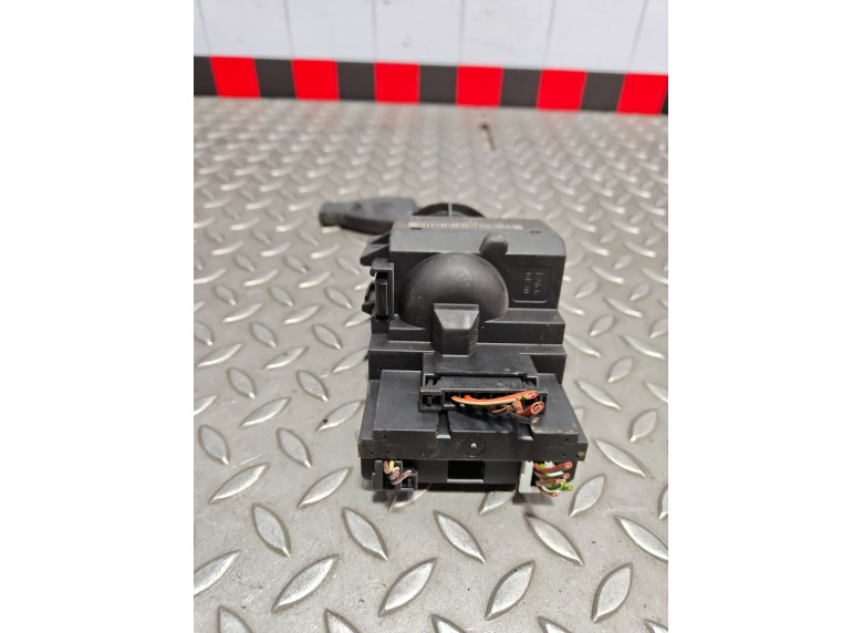 Замок зажигания к Mercedes Sprinter, 2011г.