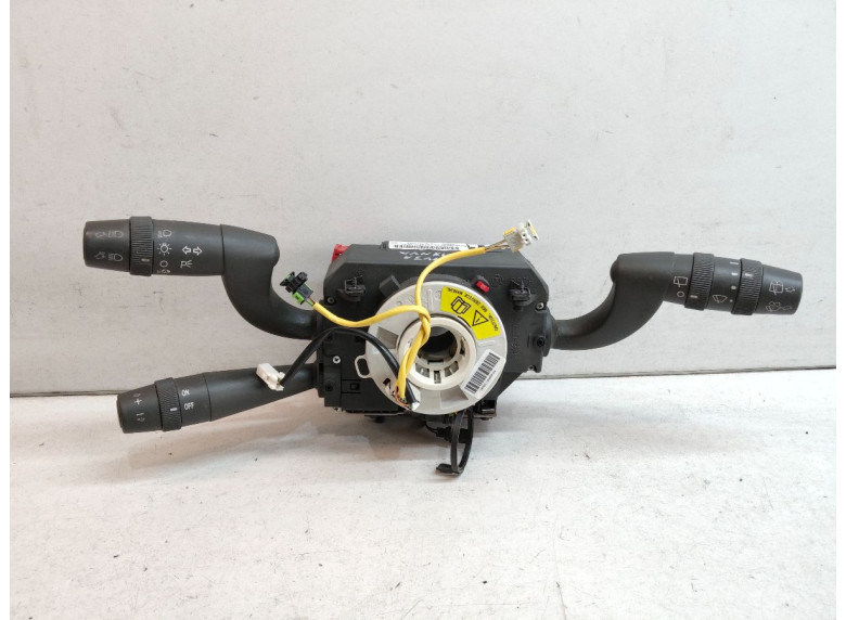 Переключатель подрулевой (стрекоза) к Lancia Musa, 2011г.