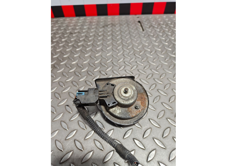 Сигнал (клаксон) к Opel Vectra, 2005г.