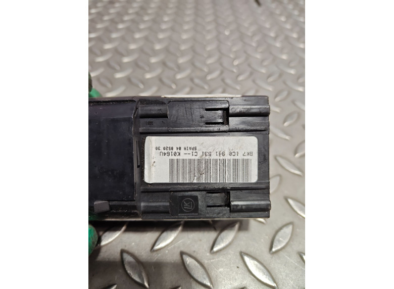 Переключатель света к Volkswagen Golf, 2001г.