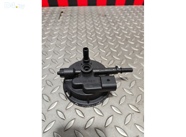 Корпус топливного фильтра к Renault Laguna 2003 г.