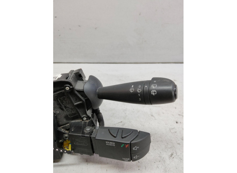 Переключатель дворников к Renault Logan, 2014г.