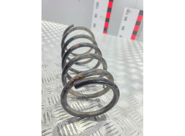 Пружина передняя к Suzuki SX4, 2008г.