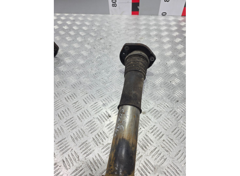 Амортизатор передний к Mercedes Sprinter, 2009г.