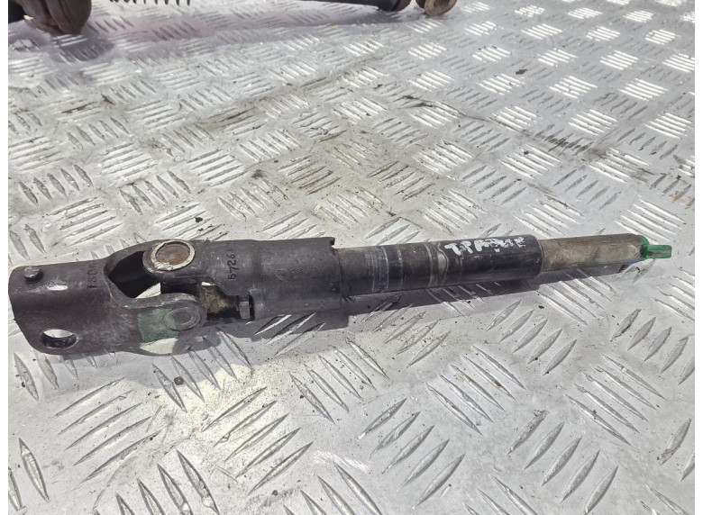 Рулевой карданчик к Renault Trafic, 2004г.