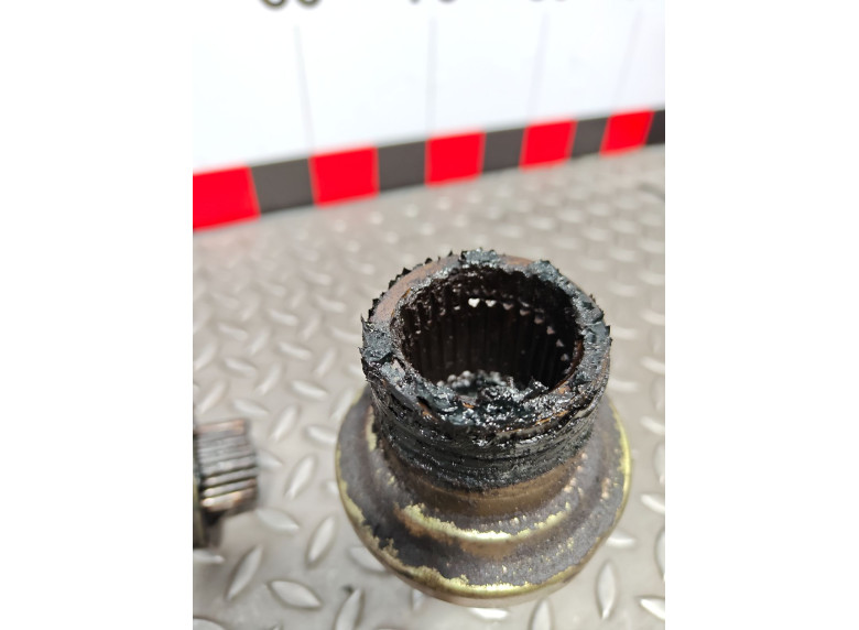 Полуось передняя правая (приводной вал, ШРУС) к Ford Galaxy, 2003г.