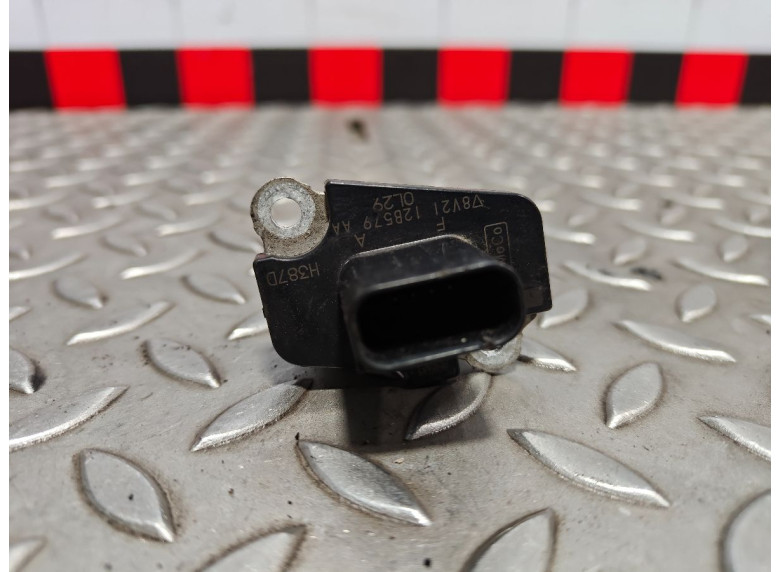 Расходомер воздуха к Ford Focus, 2008г.