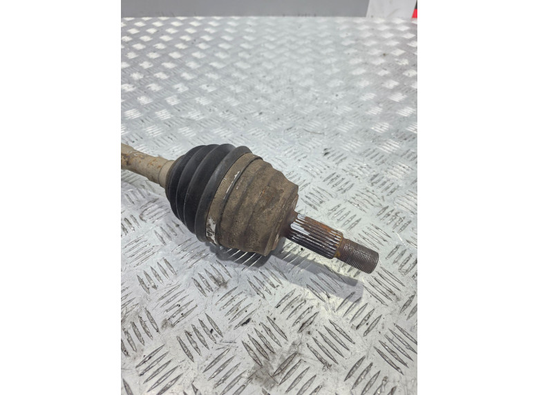 Полуось передняя правая (приводной вал, ШРУС) к Renault Master, 2005г.