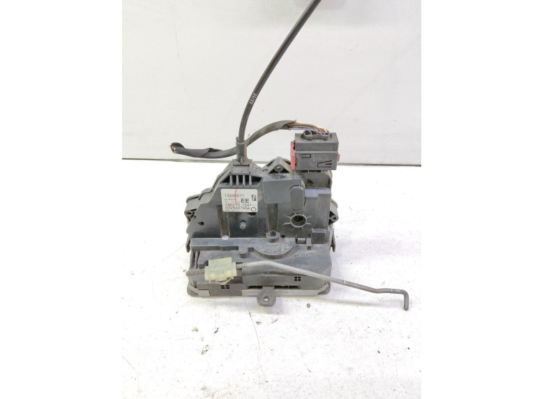 Замок двери передней левой к Opel Corsa, 2008г.