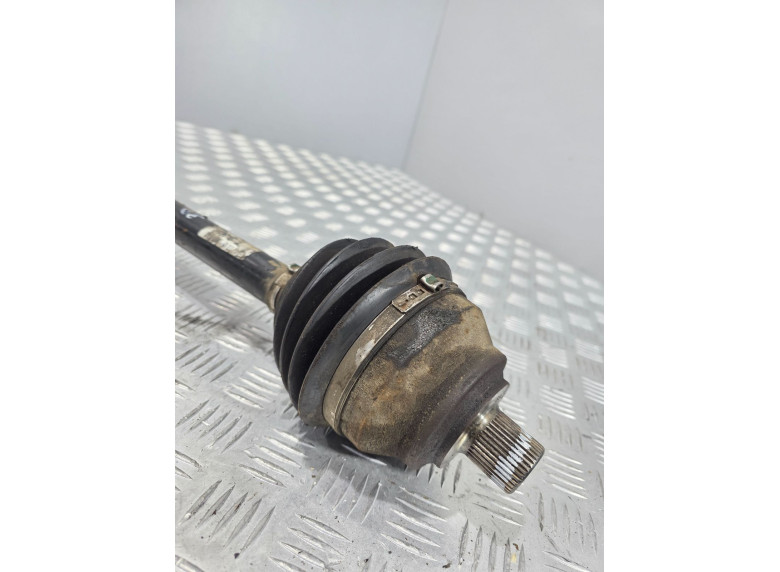 Полуось передняя правая (приводной вал, ШРУС) к Audi A6, 2007г.