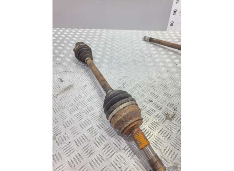 Полуось передняя левая (приводной вал, ШРУС) к Peugeot Boxer, 2009г.