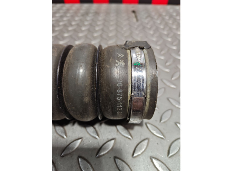 Патрубок интеркулера к Peugeot 308, 2009г.