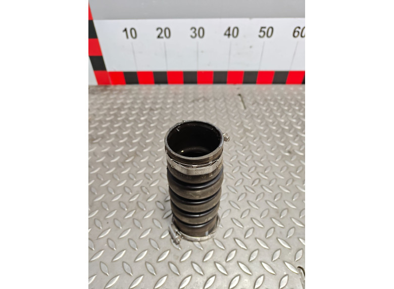 Патрубок интеркулера к Peugeot 308, 2009г.