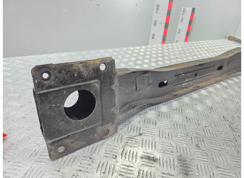 Усилитель бампера переднего к Opel Movano, 2011г.