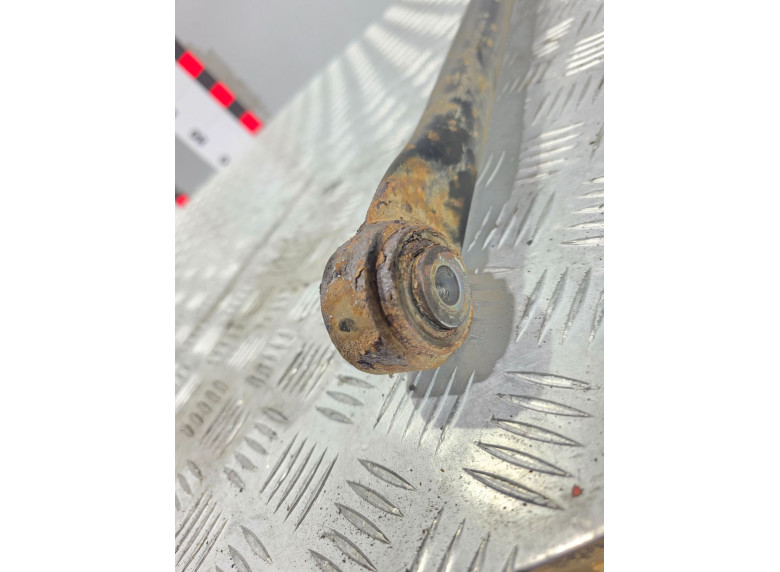 Стабилизатор подвески (поперечной устойчивости) задний к Renault Trafic, 2004г.