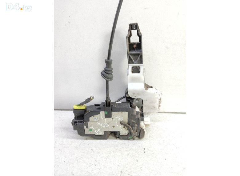 Замок двери передней правой к Kia Ceed 2009 г.