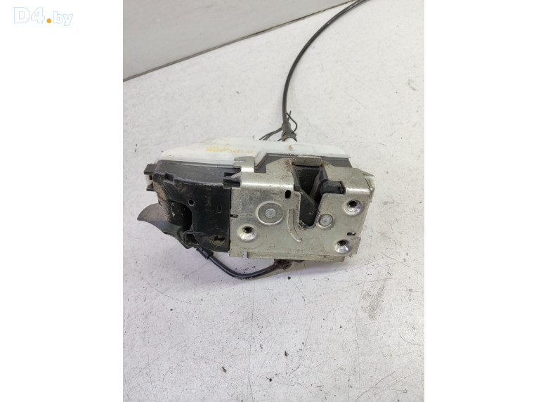 Замок двери передней левой к Renault Scenic 2007 г.
