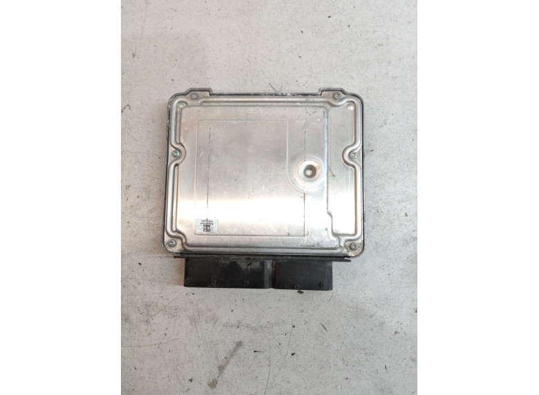 Блок управления двигателем к Opel Insignia, 2010г.