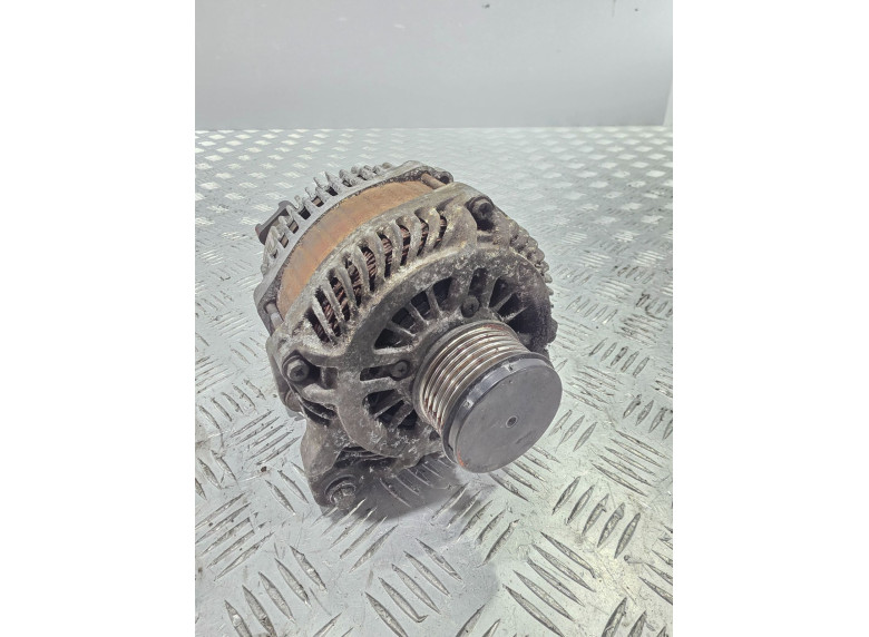 Генератор к Renault Megane, 2010г.