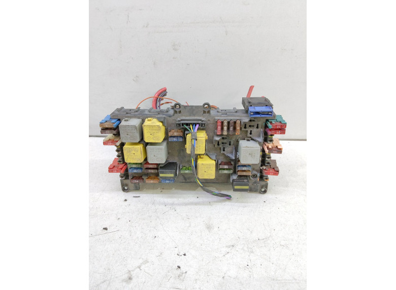 Блок предохранителей к Mercedes Vito W639, 2008г.