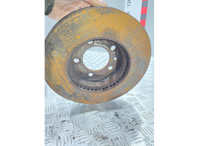 Диск тормозной передний к Renault Master, 2011г.