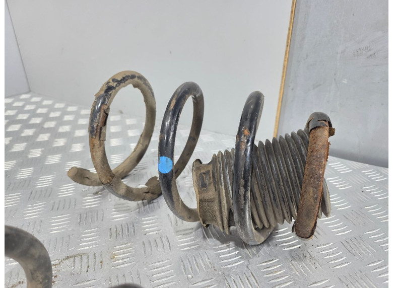 Пружина передняя к Opel Movano, 2011г.