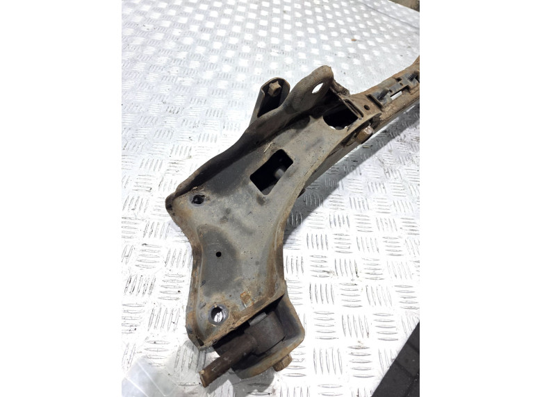 Балка подвески задняя к Kia Ceed, 2015г.