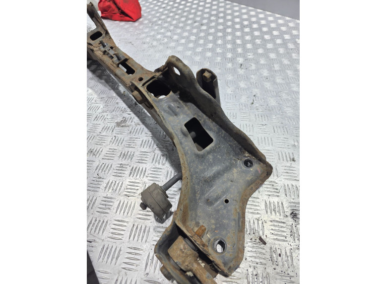 Балка подвески задняя к Kia Ceed, 2015г.