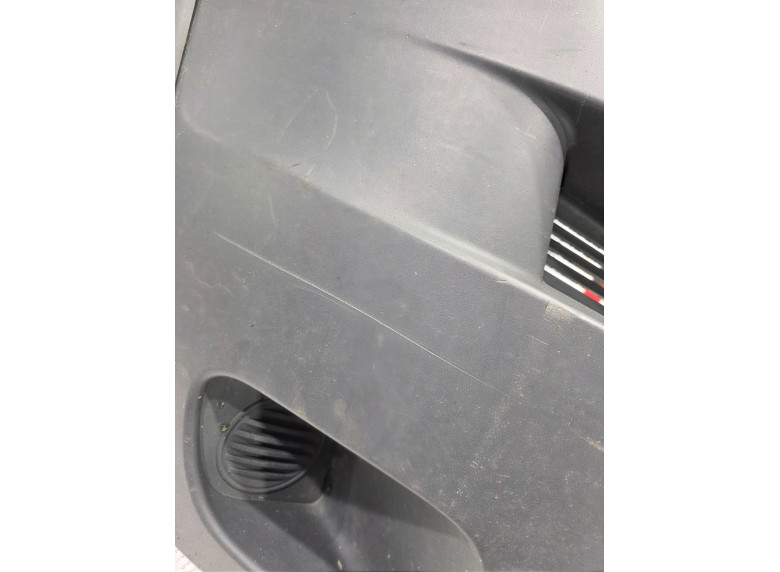 Клык бампера передний правый к Peugeot Boxer, 2009г.