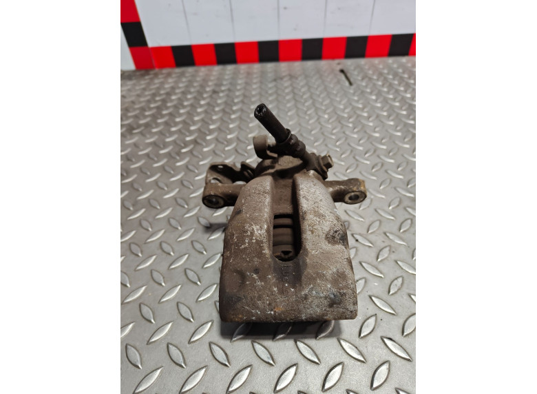 Суппорт задний правый к Opel Astra, 2005г.