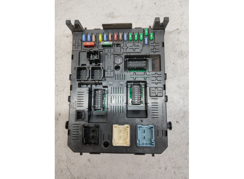 Блок BSM к Peugeot 5008, 2010г.