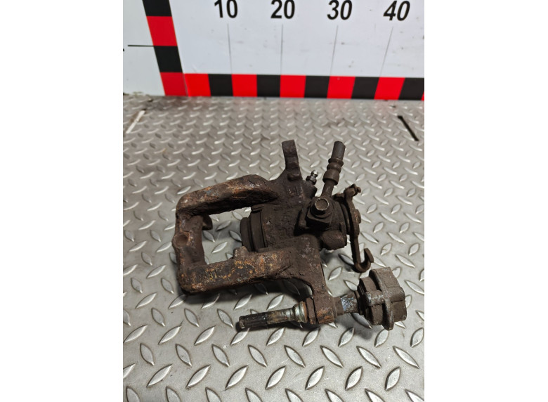 Суппорт задний левый к Opel Astra, 2010г.