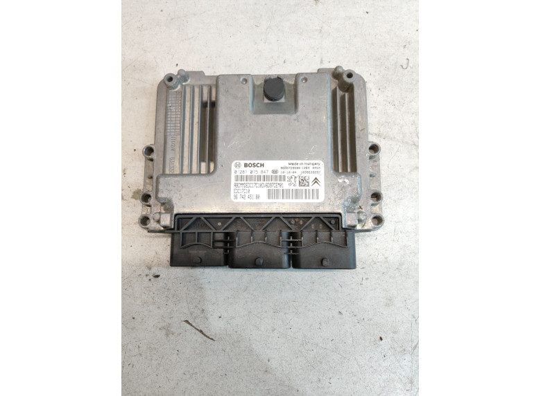 Блок управления двигателем к Peugeot 308, 2010г.