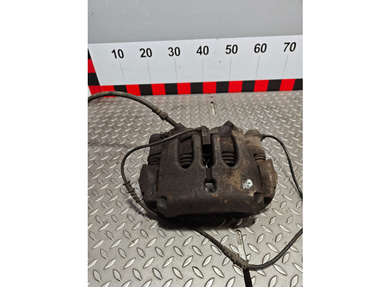 Суппорт передний левый к Volkswagen Crafter, 2010г.