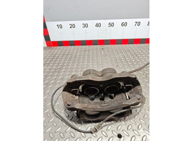 Суппорт передний левый к Volkswagen Crafter, 2010г.