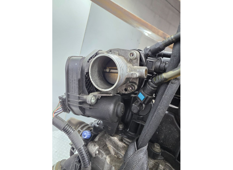 Заслонка дроссельная к Peugeot 208, 2013г.