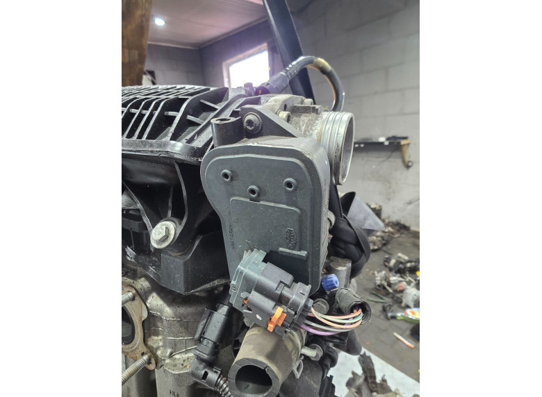 Заслонка дроссельная к Peugeot 208, 2013г.