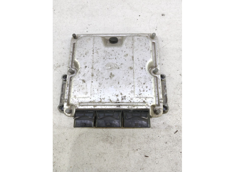 Блок управления двигателем к Renault Laguna, 2002г.