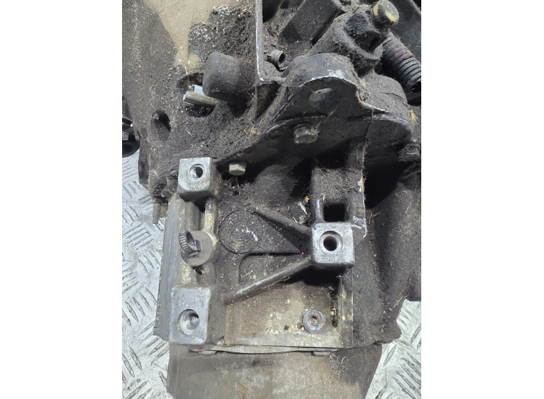КПП механическая (МКПП) к Citroen C5, 2006г.