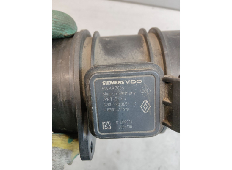 Расходомер воздуха к Renault Trafic, 2009г.