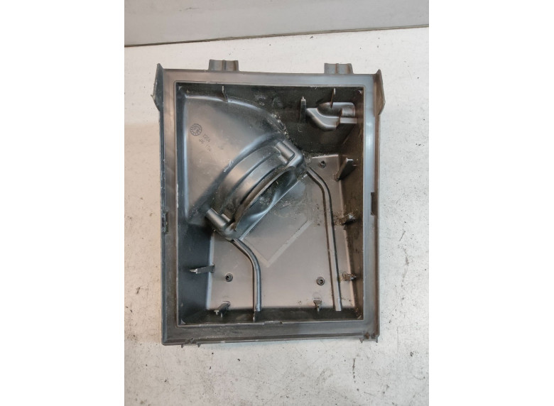 Корпус воздушного фильтра к Renault Laguna, 2009г.