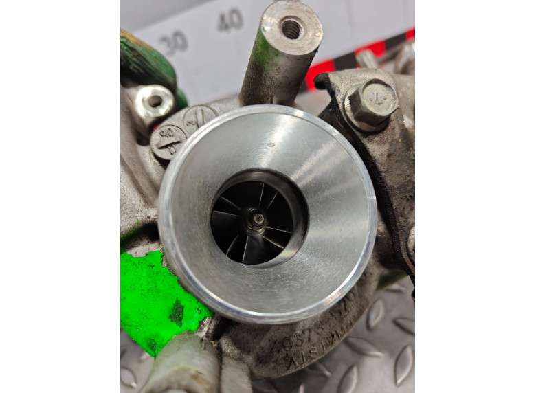 Турбина к Citroen C4 Picasso, 2012г.