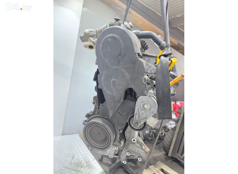 Двигатель к Volkswagen Sharan 2003 г.