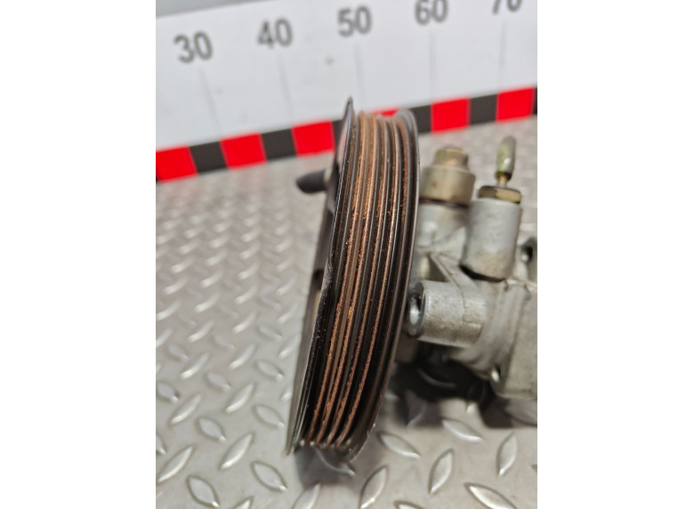 Насос гидроусилителя руля к Mitsubishi Space Star, 2003г.