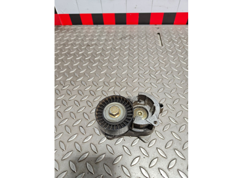 Натяжитель ремня генератора к Citroen C5, 2003г.