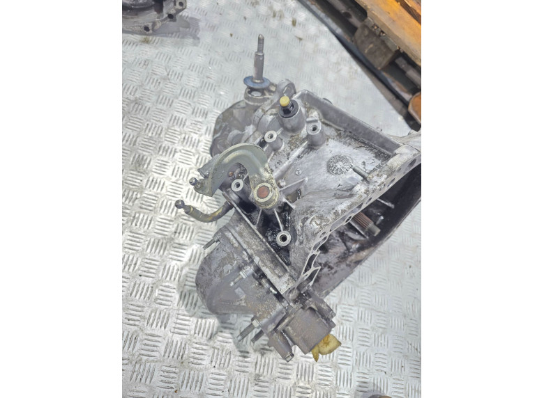 КПП механическая (МКПП) к Citroen C4 Picasso, 2012г.