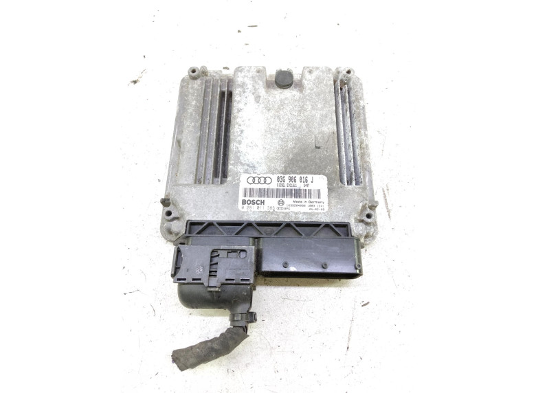 Блок управления двигателем к Audi A3, 2005г.