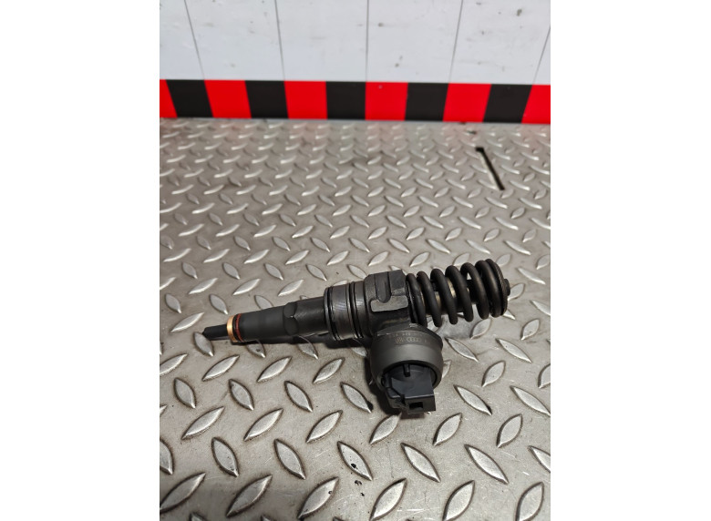 Форсунка к Volkswagen Golf, 2006г.